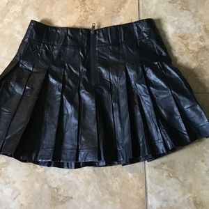 Pleated Flare mini skirt